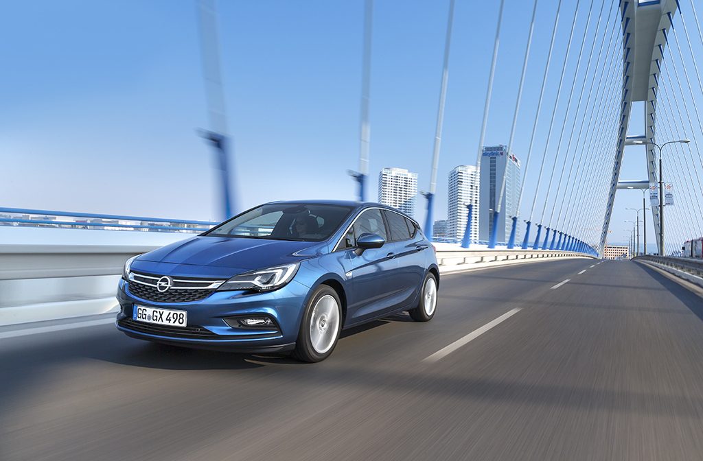 Opel-Astra-297482