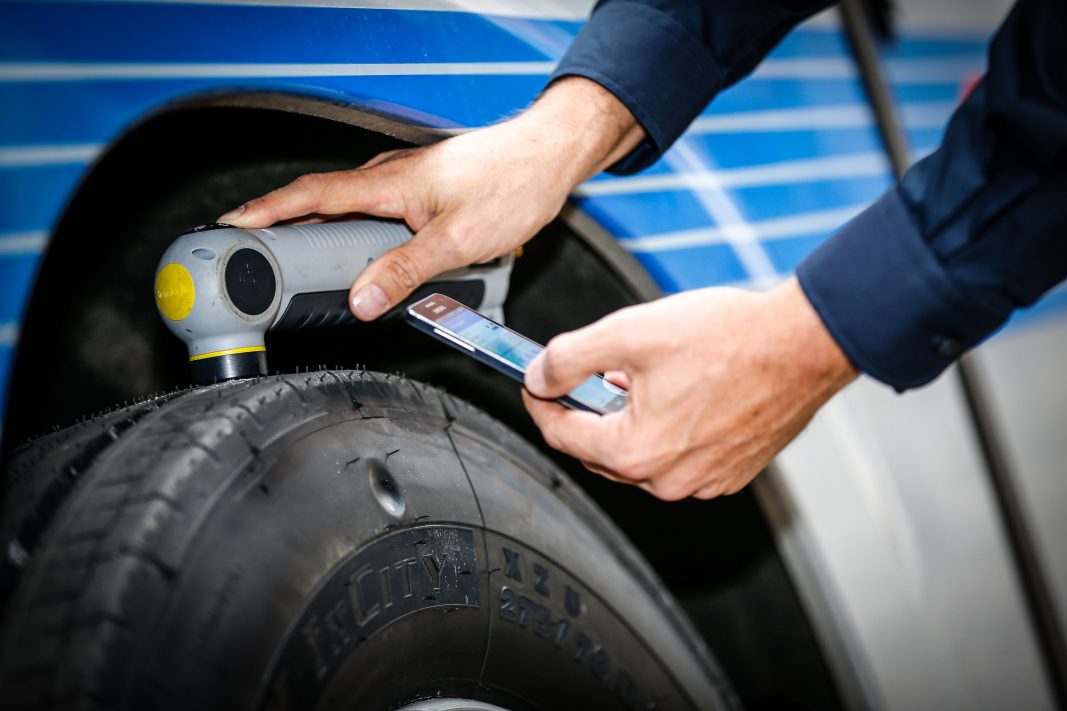 Adine pide un Plan Renove de neumáticos en el Congreso
