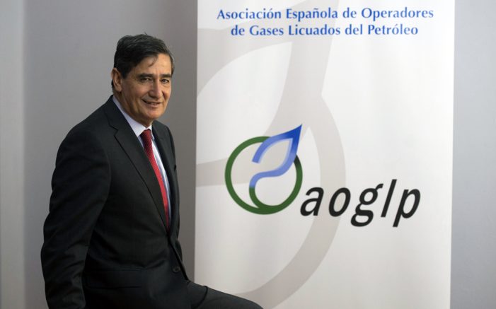 Santiago Pérez, nuevo director general de la AOGLP