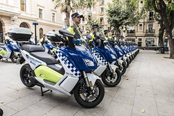 BMW Motorrad y Alphabet entregan una flota sostenible a la Guardia Urbana de Barcelona