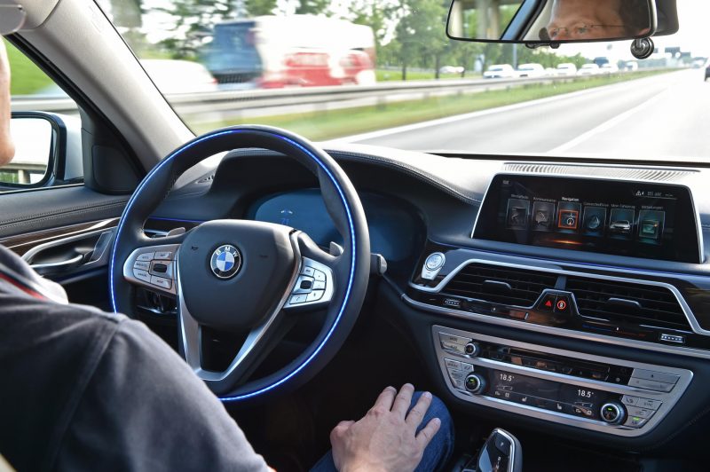 Fiat Chrysler se une a BMW, Intel y Mobileye, para el desarrollo de la conducción autónoma