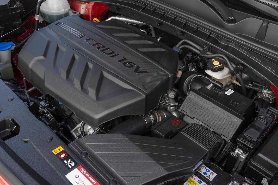 Kia actualiza el Sportage con diseño, nuevas tecnologías y un sistema híbrido ligero diesel