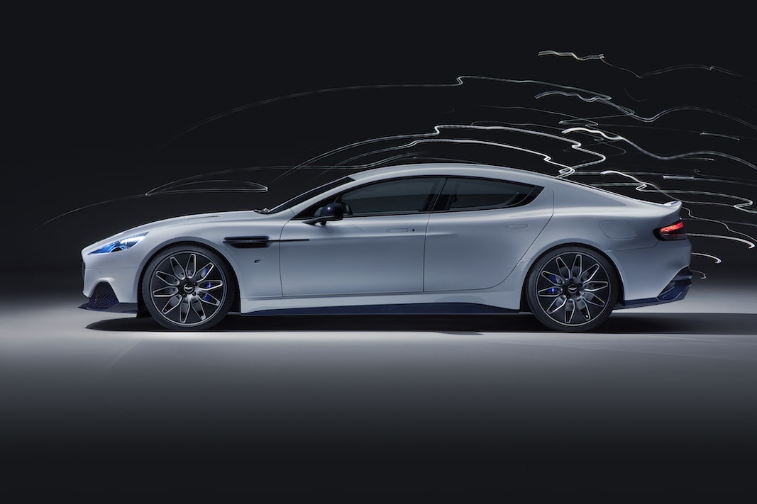 Rapide E, el primer eléctrico de Aston Martin, listo para la producción en serie