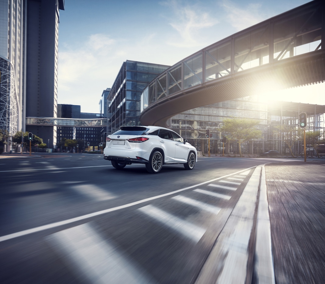 Lexus renueva el RX 450h y el RX 450h L de 7 plazas, en el mercado en otoño