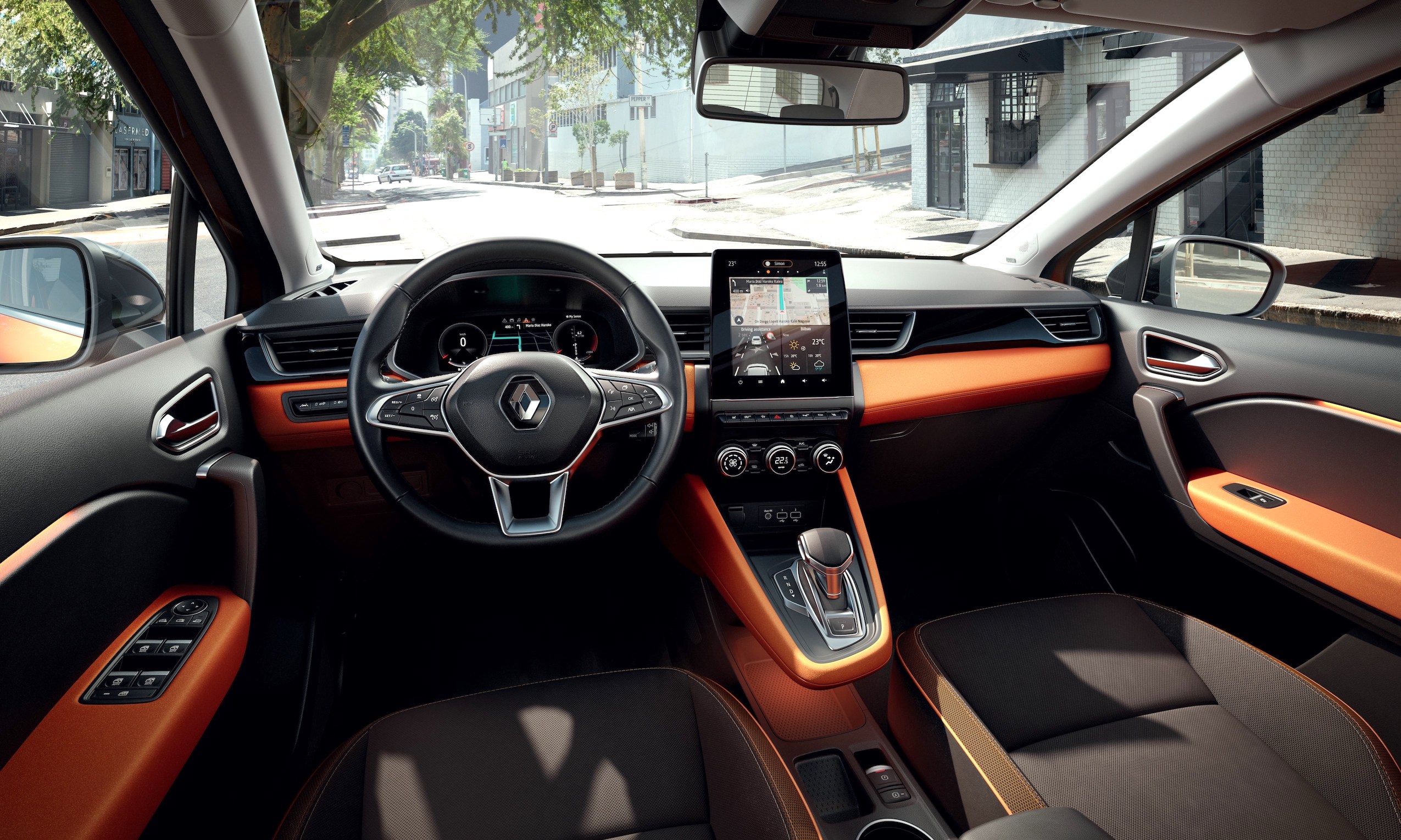 El interior de este SUV está francamente conseguido. Es cómodo y la vida a bordo se disfruta.