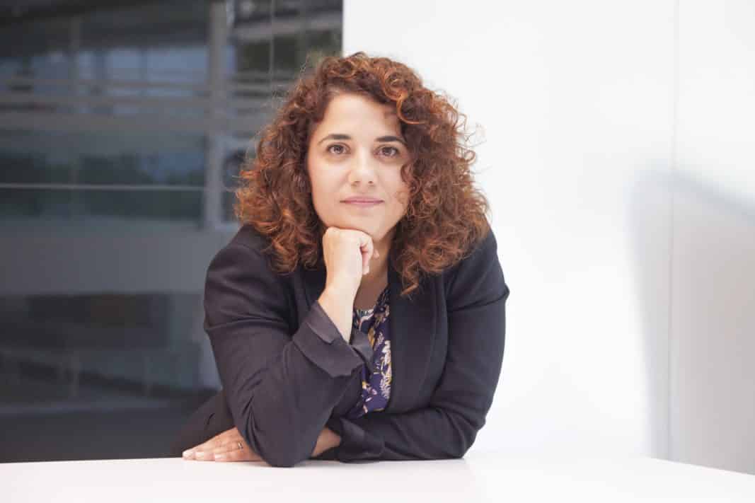 Ana Gema Ortega es directora de Flotas de Renault España. En la imagen, en una instantánea tomada en 2018, posa para el objetivo de Fleet People. FOTOGRAFÍA: F.A.. 