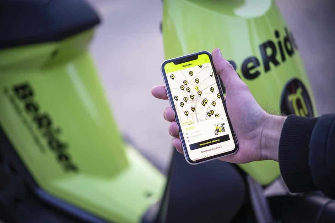 Skoda amplía su servicio de scooters eléctricos en República Checa