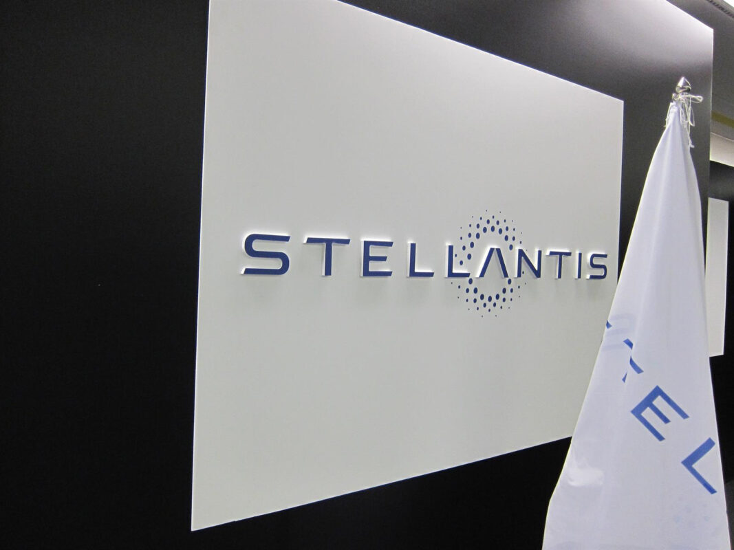 Stellantis reestructura su división de flotas en Reino Unido