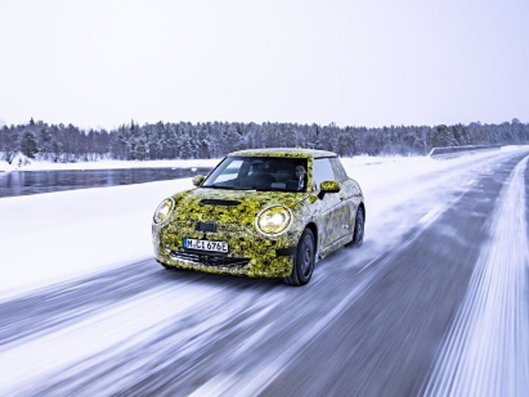 Mini realiza en Suecia los últimos test de su nuevo modelo eléctrico de tres puertas