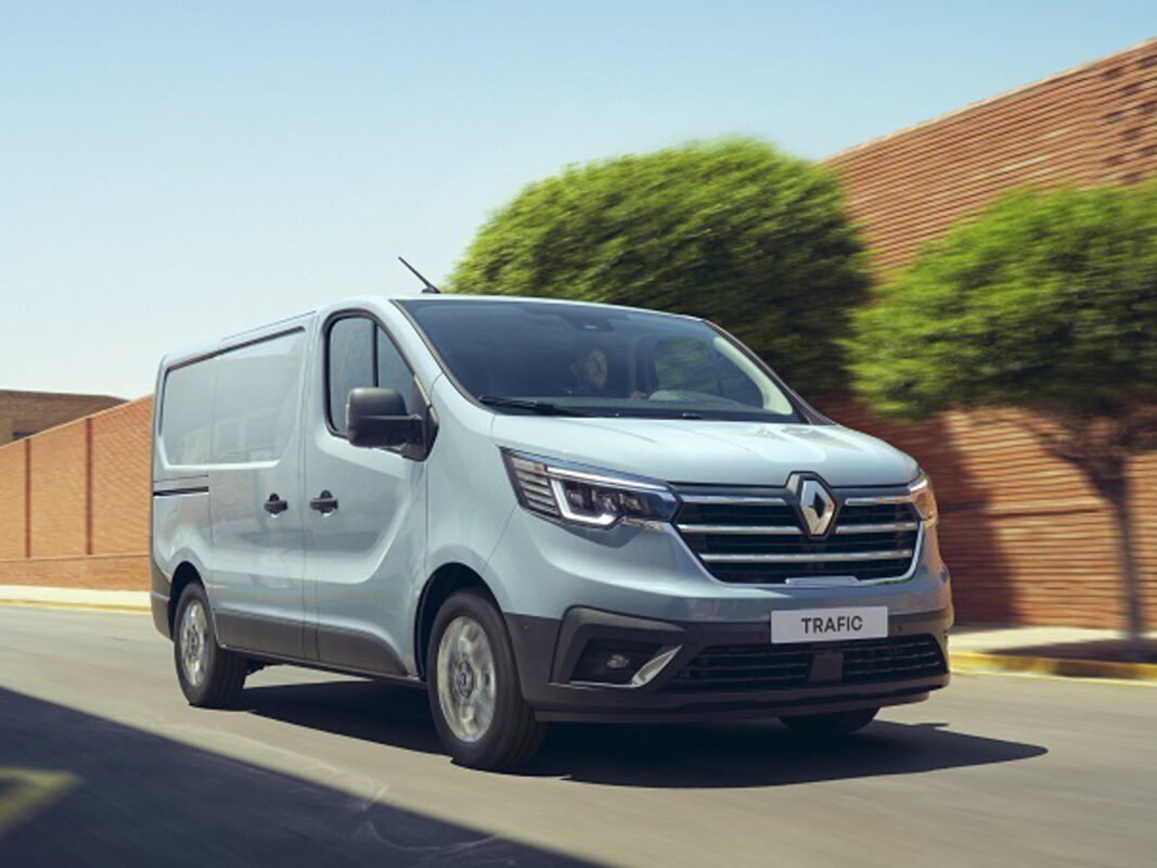 Renault completa la gama del Trafic Furgón con las Doble y Piso Cabina