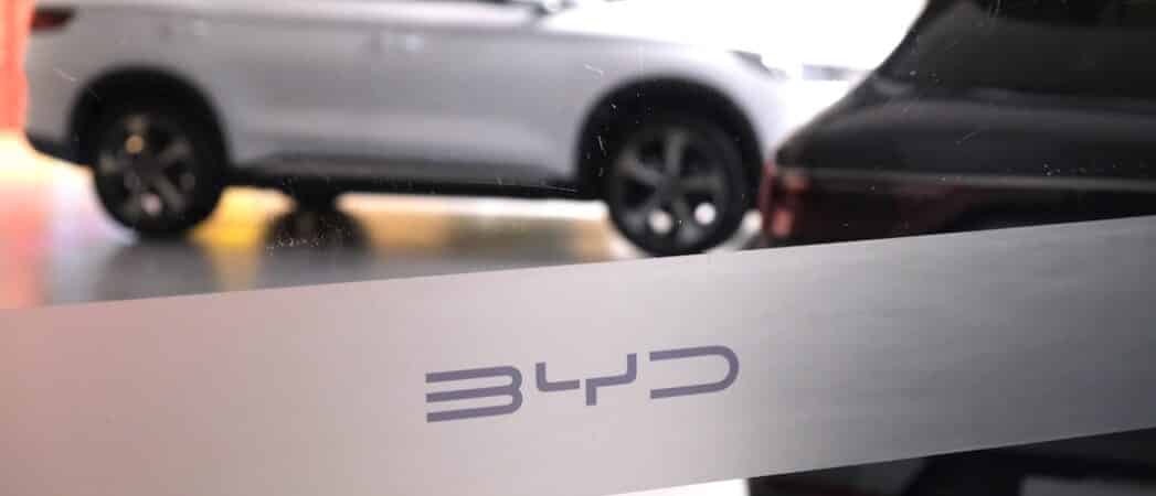 BYD bordea las 135.000 unidades y duplica sus ventas de híbridos en el mundo