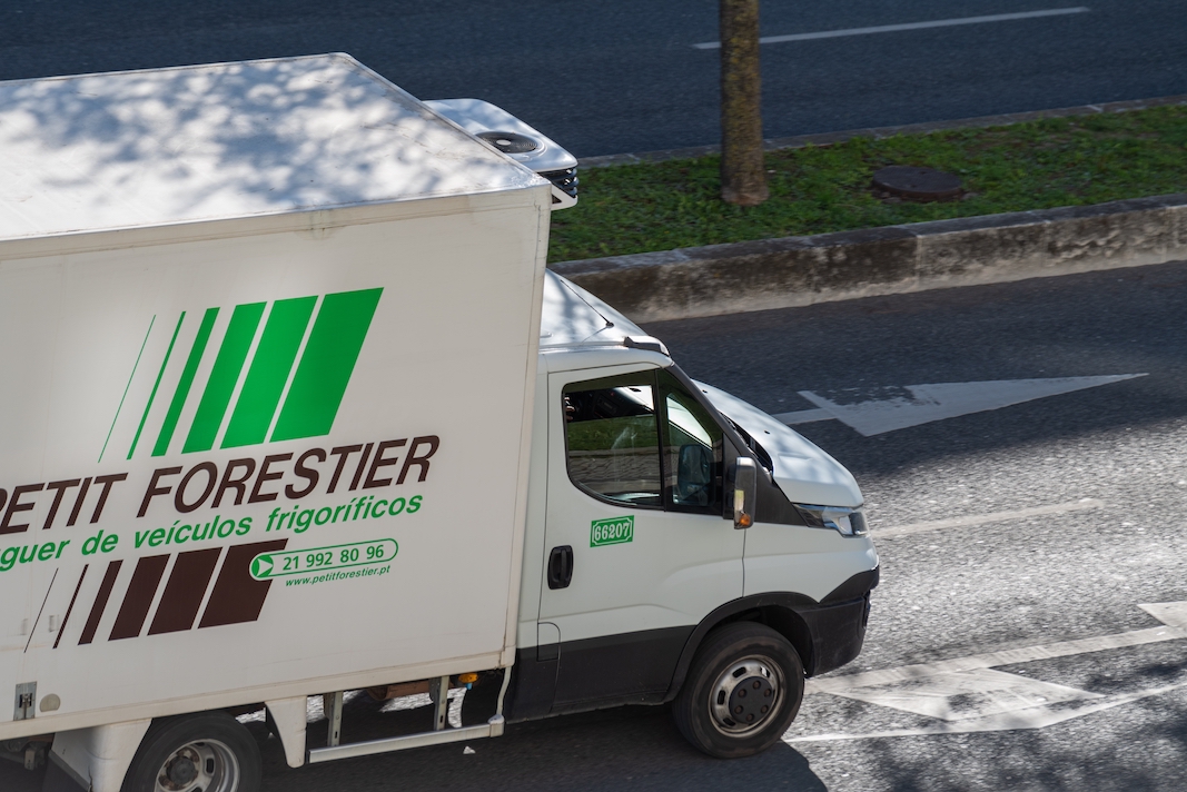 Petit Forestier encarga una flota de 2.000  Daily eléctricas a Iveco