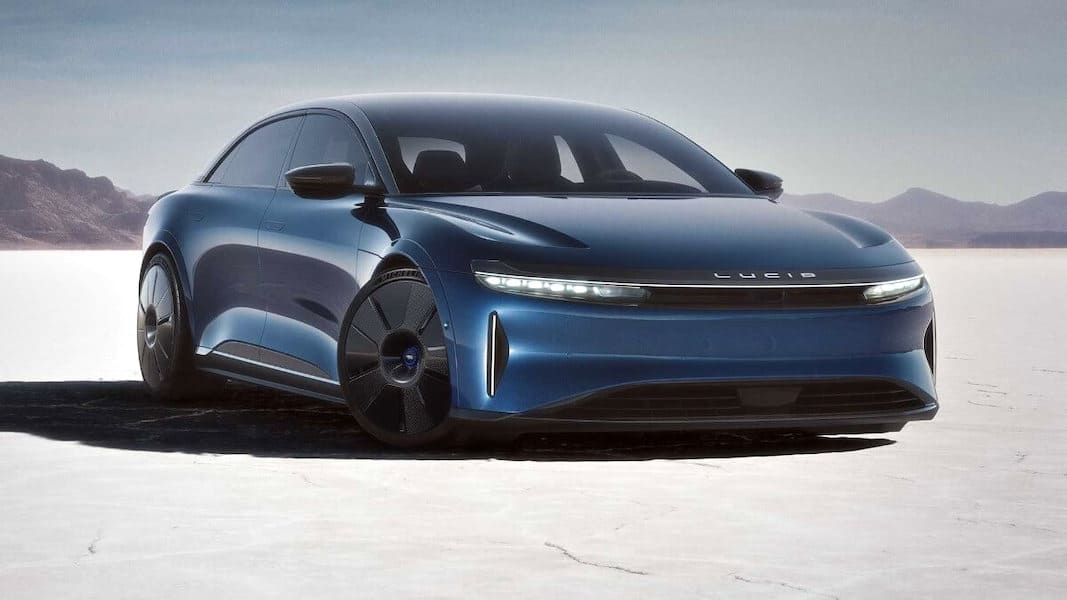 Arabia Saudí comenzará a fabricar vehículos propios con licencias de BMW a partir de 2025: Ceer