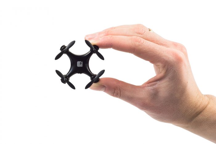 skeye-nano-drone-limited-black-edition-12-701x468