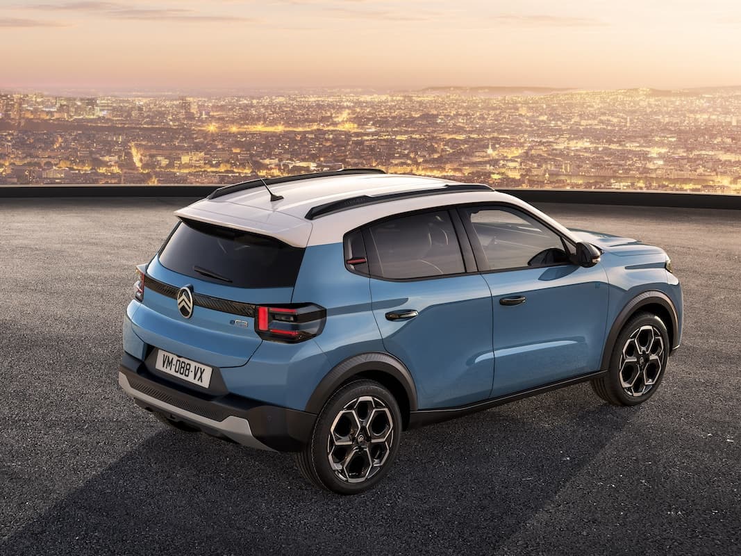El Citroën ë-C3 eléctrico llega al mercado con 320 kilómetros de autonomío