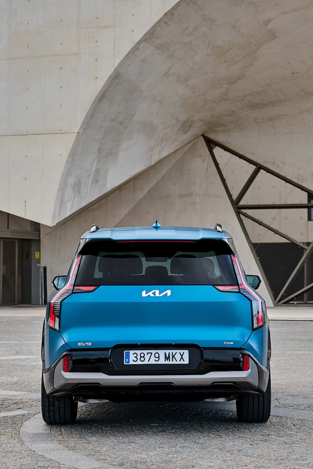 El Kia EV9 llega a España con connotaciones premium y una amplia autonomía eléctrica