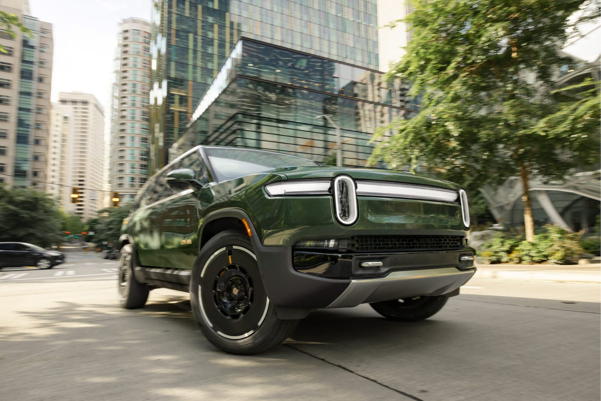 Rivian R1S 2024