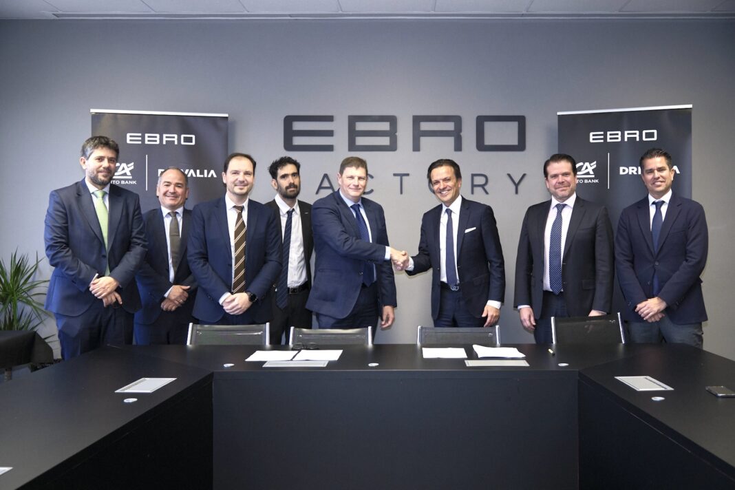 Firma acuerdo EBRO AC Auto BanK