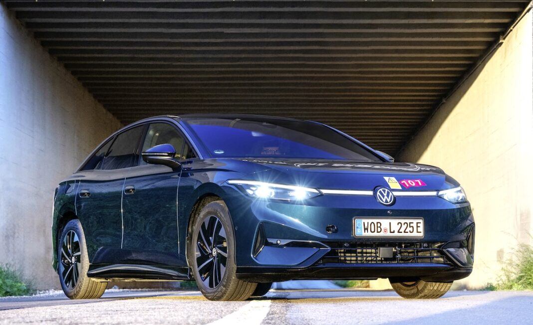 volkswagen ID.7 bate récord de autonomía eléctrica