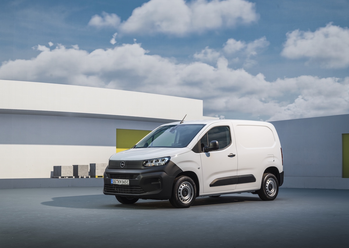 StellantisProOneSmartCompactVan
